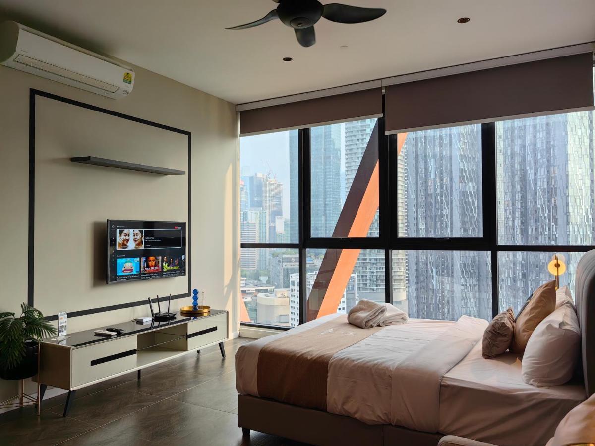 Scarletz Suites Klcc By De Harlequins Guesthouse Kuala Lumpur Exterior photo